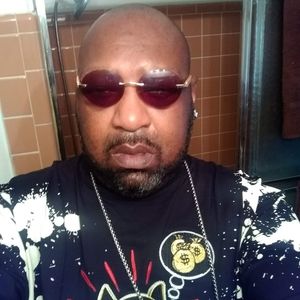 Meet your Posher, Antonio